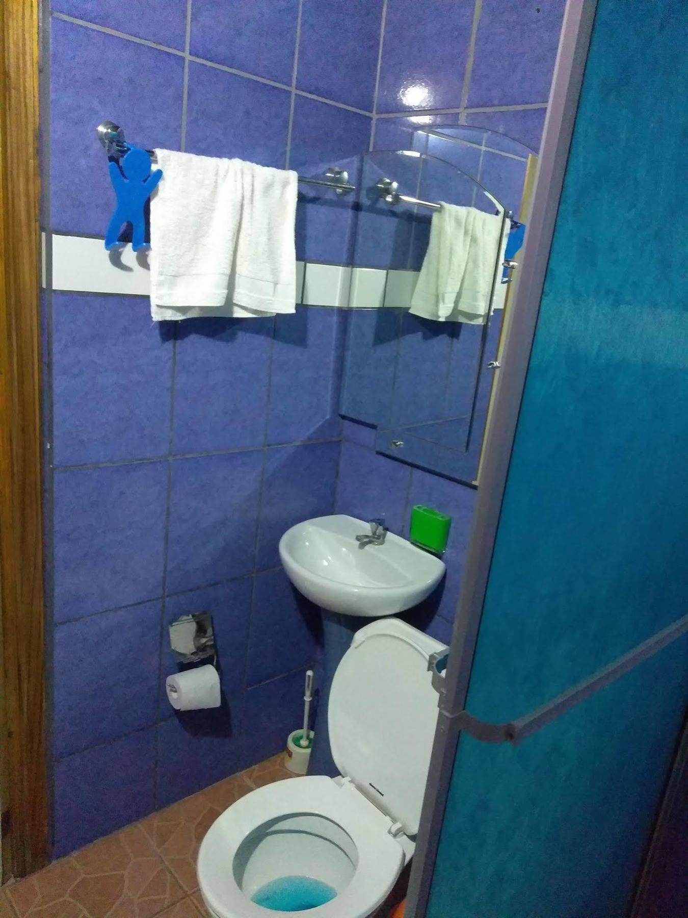 Hostal Cecilia Puerto Viejo de Talamanca Экстерьер фото