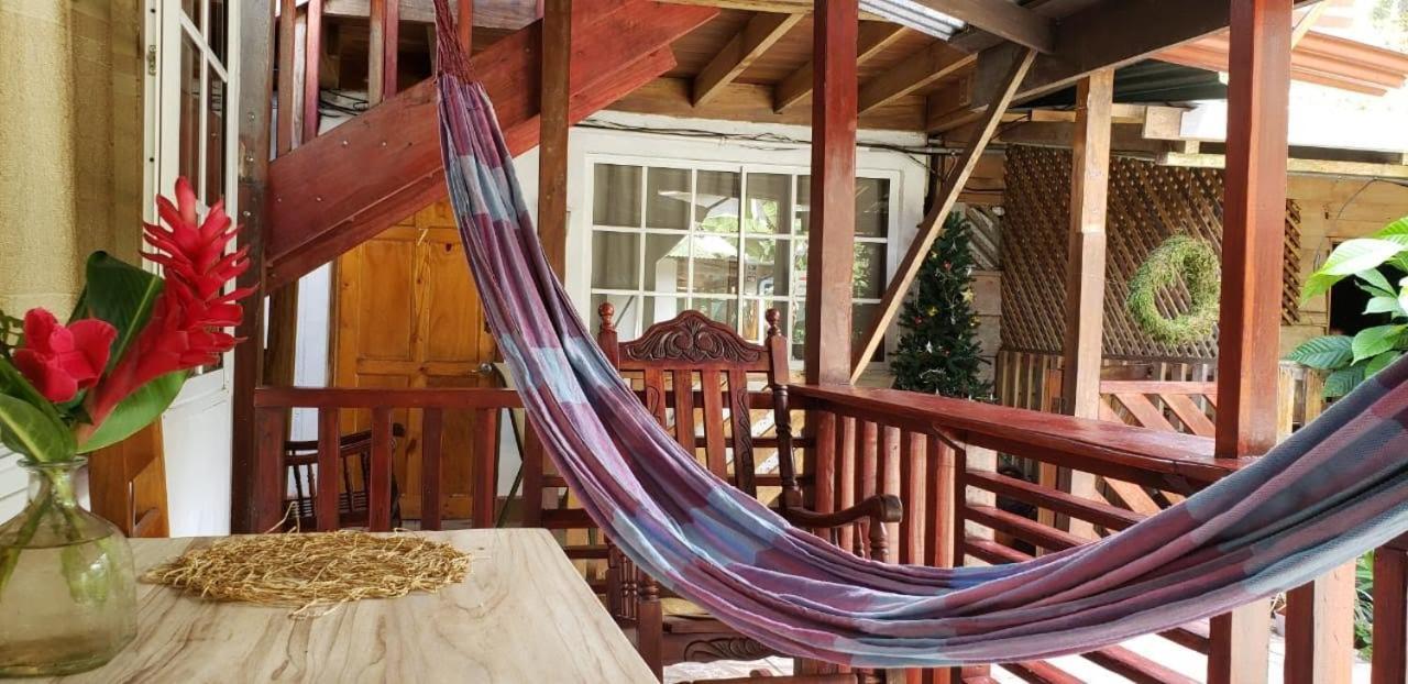 Hostal Cecilia Puerto Viejo de Talamanca Экстерьер фото